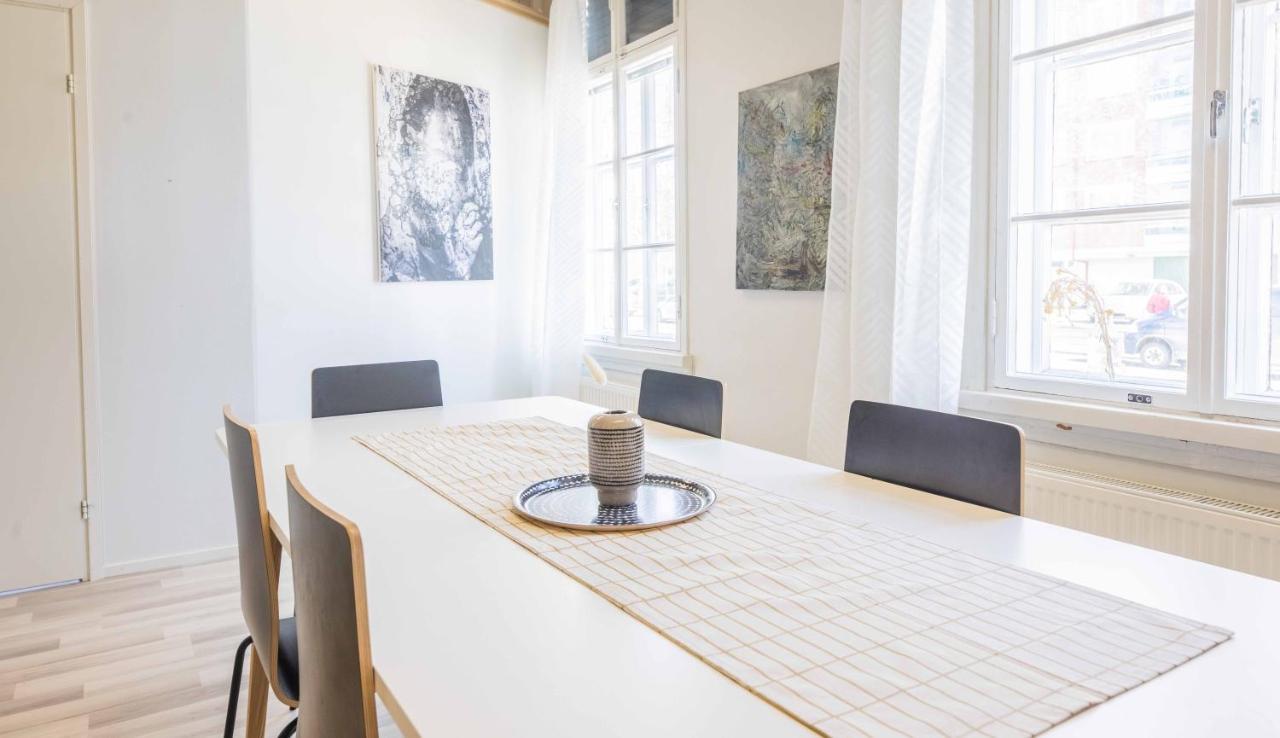 Vanha Postitalo Varkaus Extérieur photo